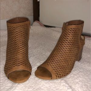 Size 8 1/2 Charlotte Russe sandals